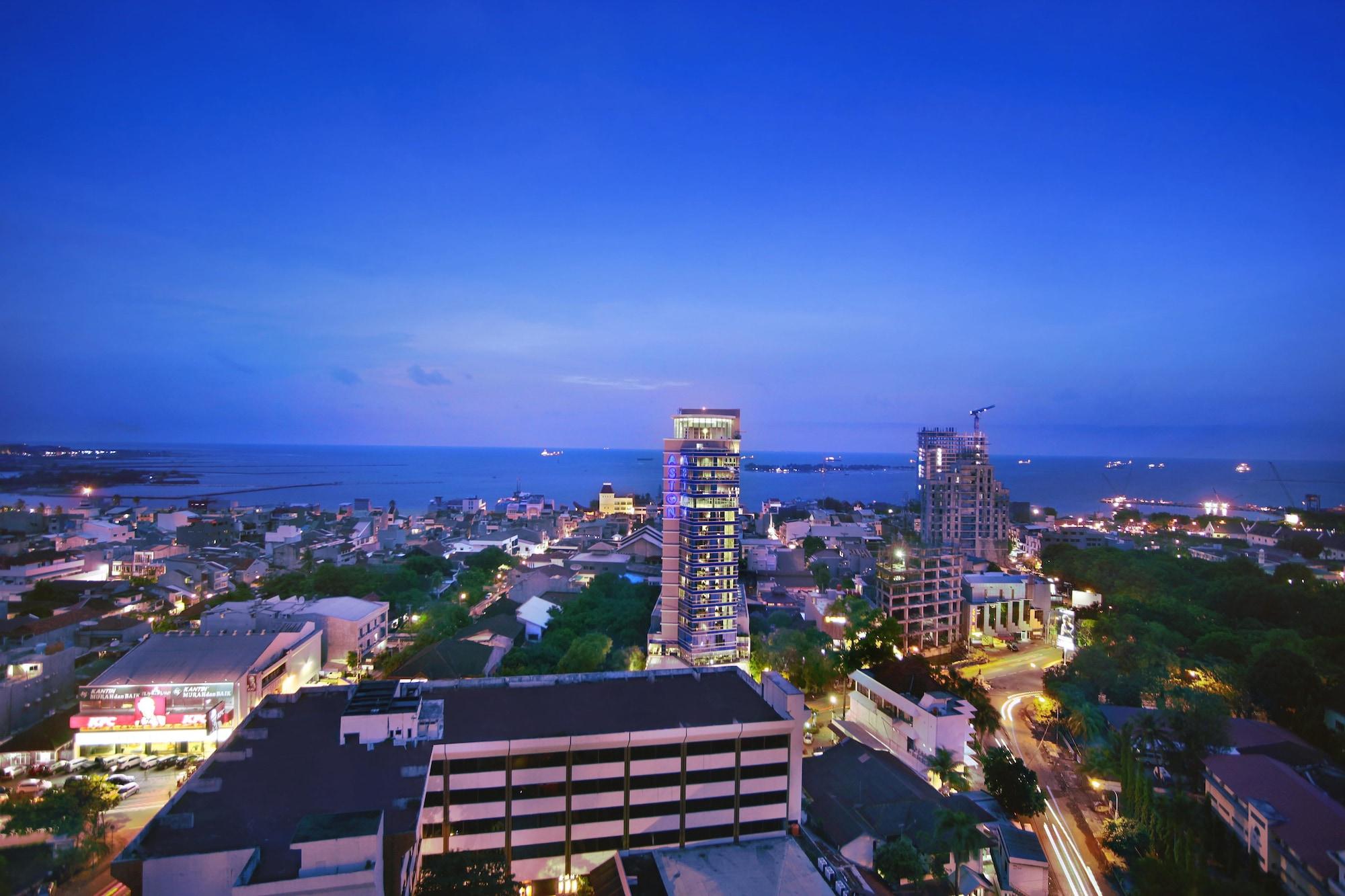 Aston Makassar Hotel & Convention Center Ngoại thất bức ảnh