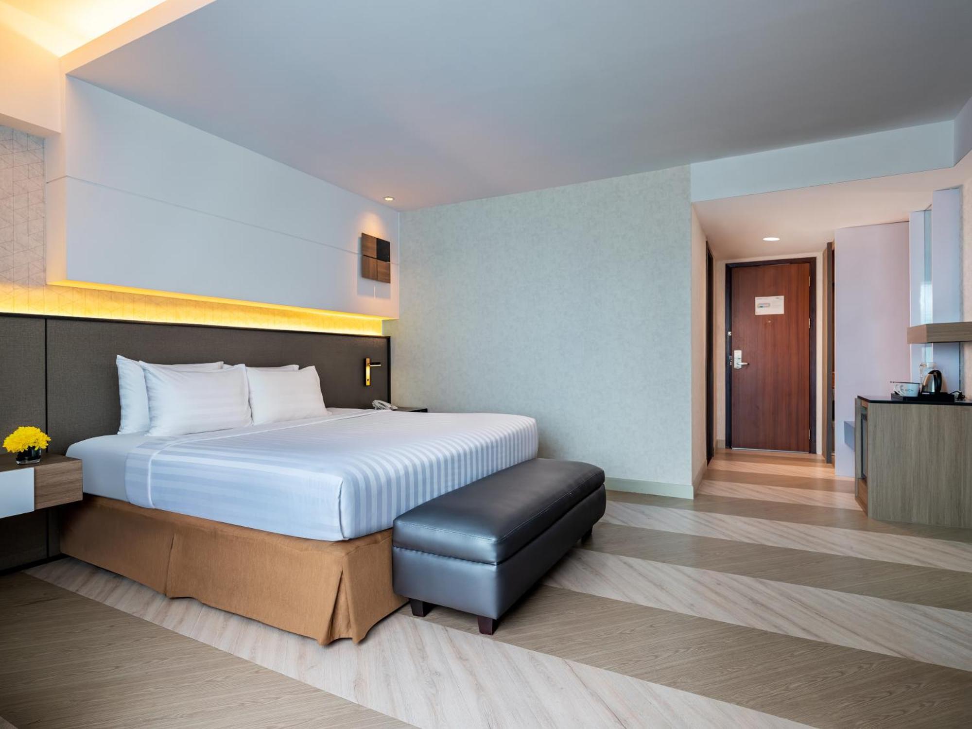 Aston Makassar Hotel & Convention Center Ngoại thất bức ảnh