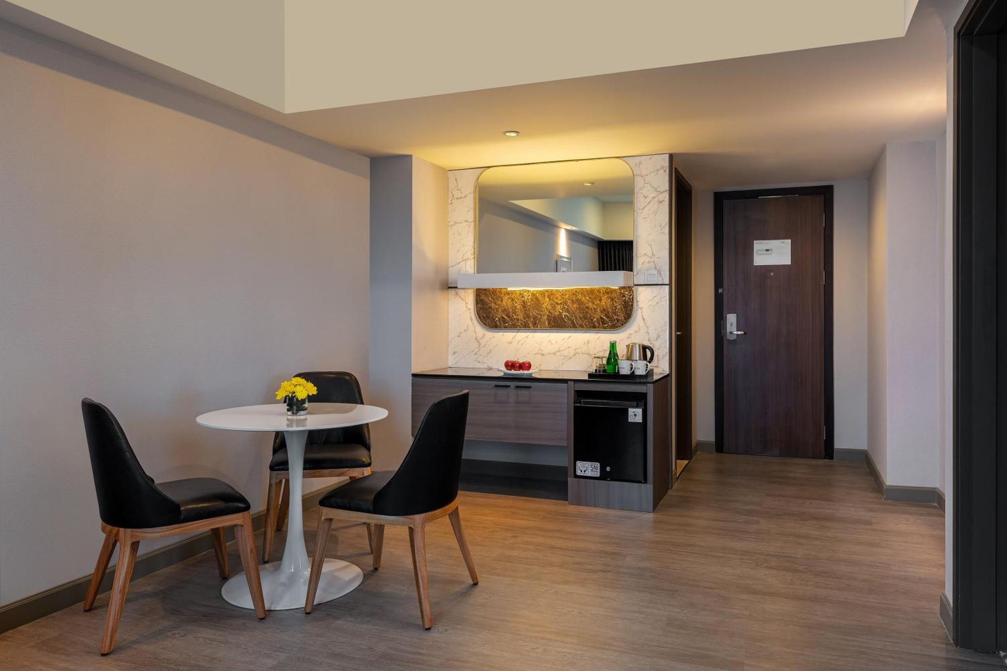 Aston Makassar Hotel & Convention Center Ngoại thất bức ảnh