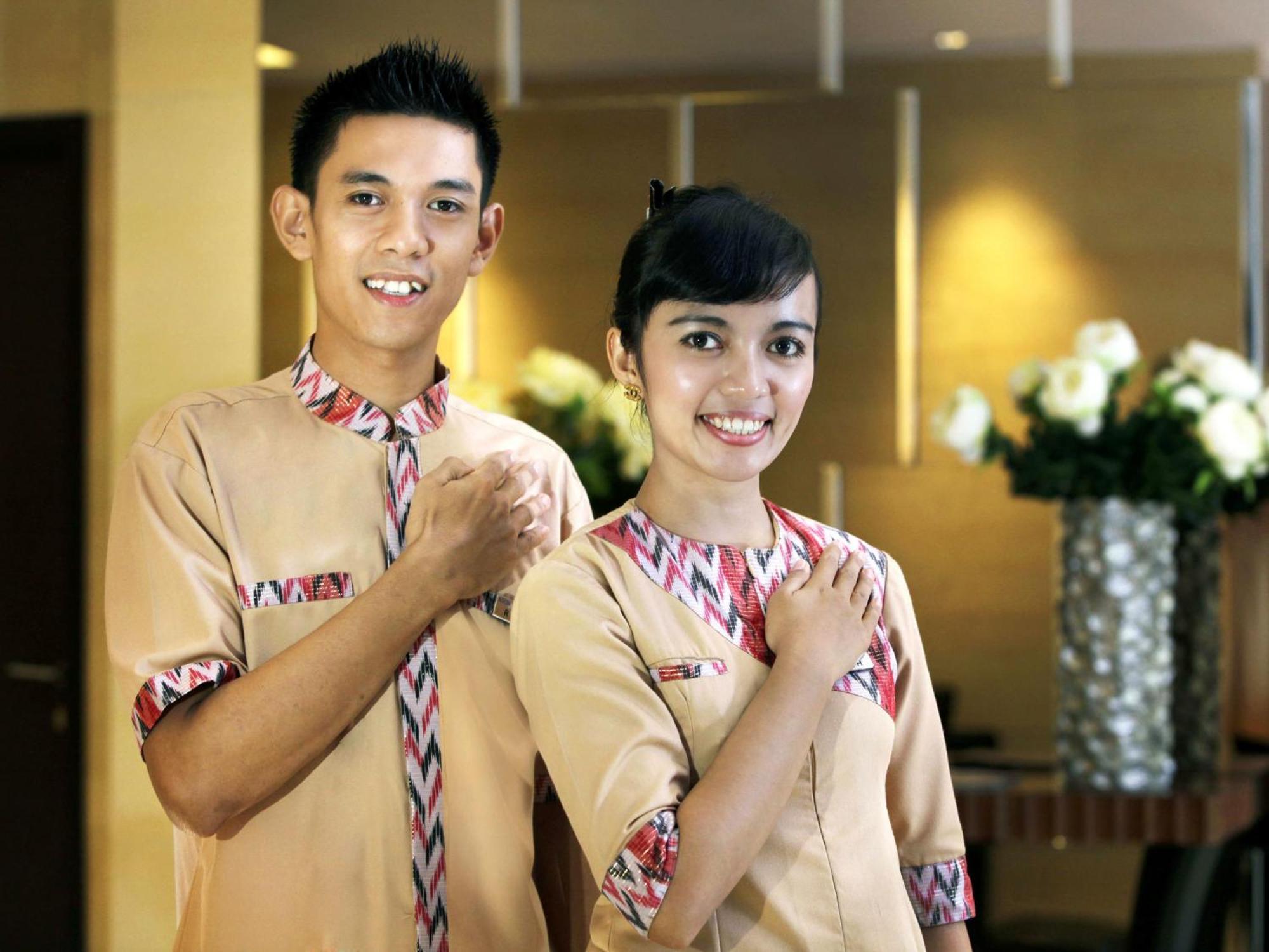 Aston Makassar Hotel & Convention Center Ngoại thất bức ảnh
