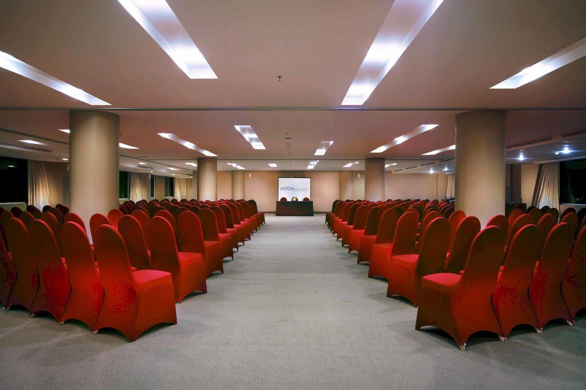 Aston Makassar Hotel & Convention Center Ngoại thất bức ảnh