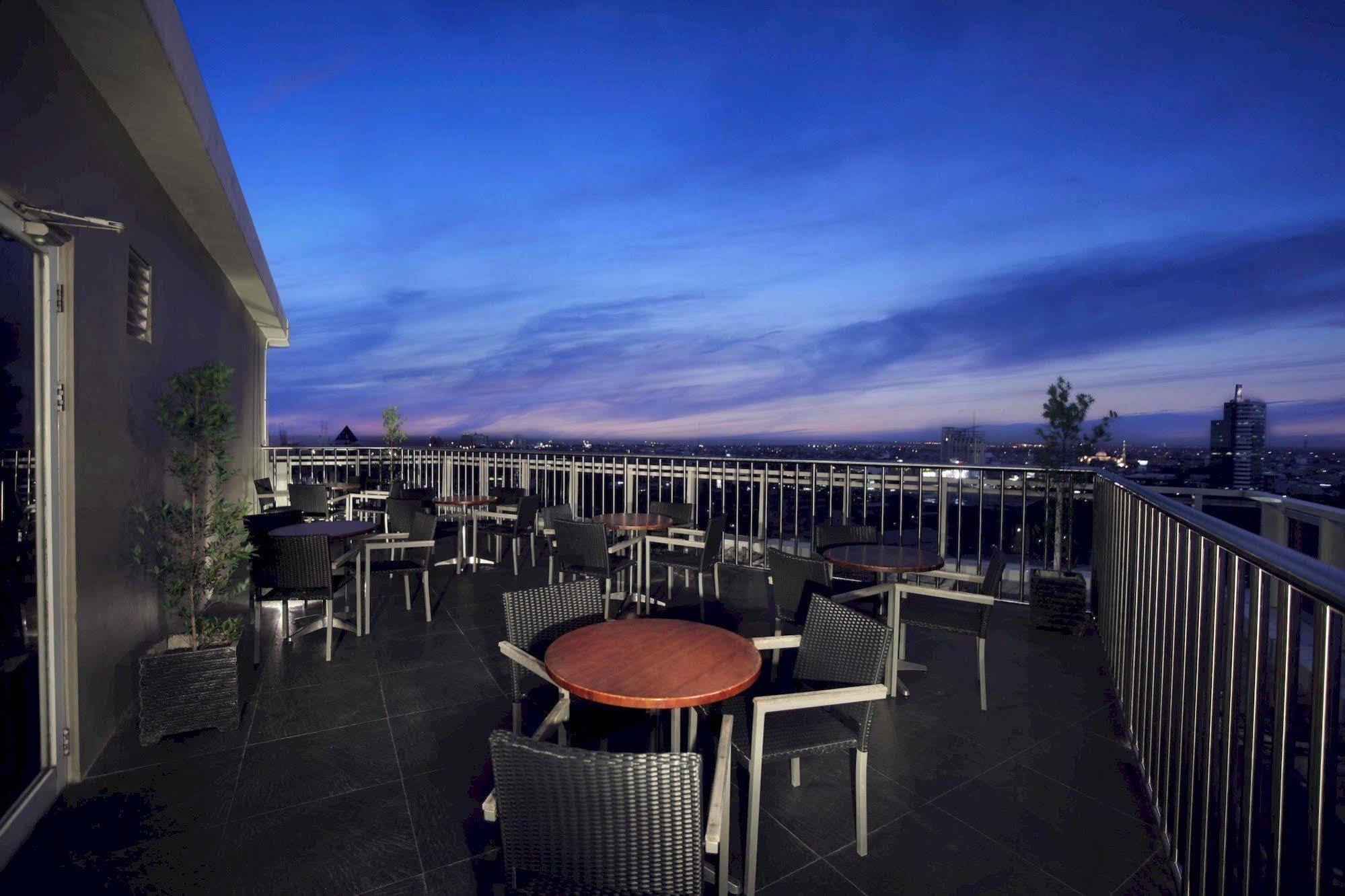 Aston Makassar Hotel & Convention Center Ngoại thất bức ảnh