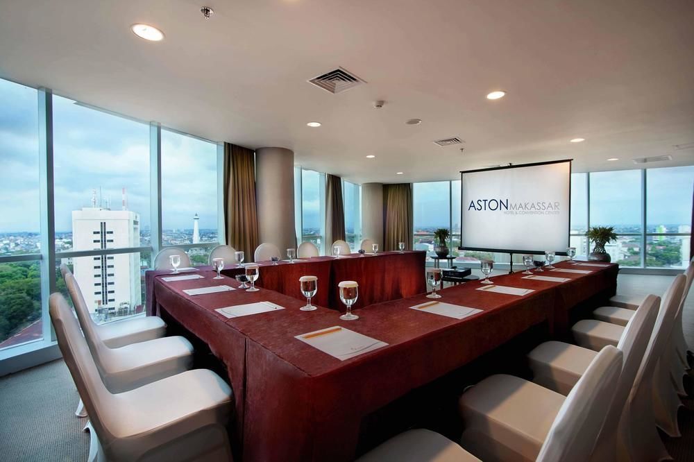 Aston Makassar Hotel & Convention Center Ngoại thất bức ảnh
